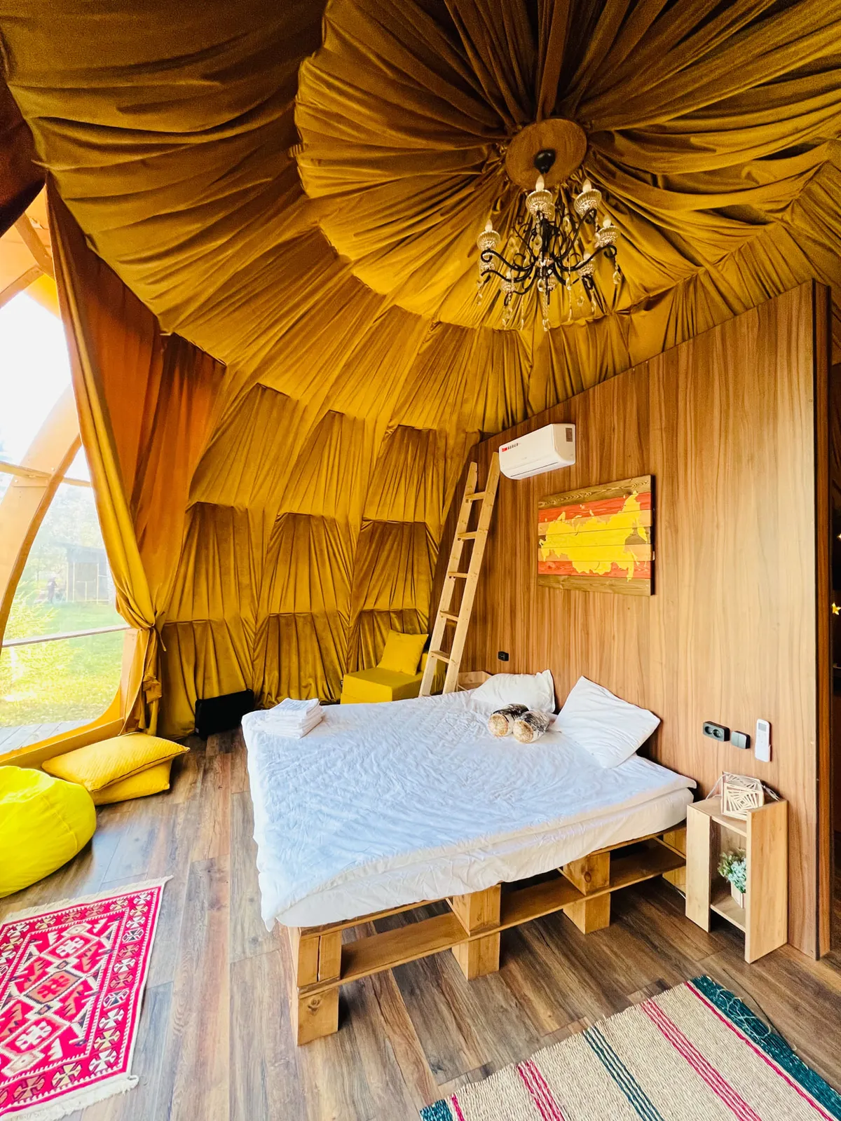 Классический со вторым ярусом