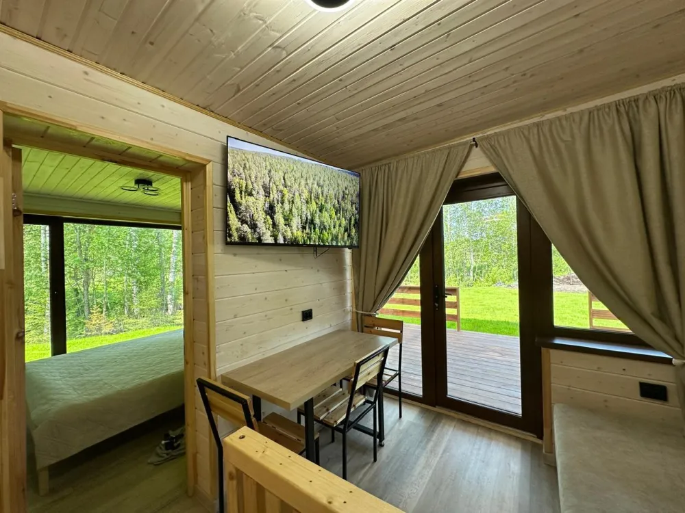 Бобровый берег-отдых на берегу Карельского озера фото 4