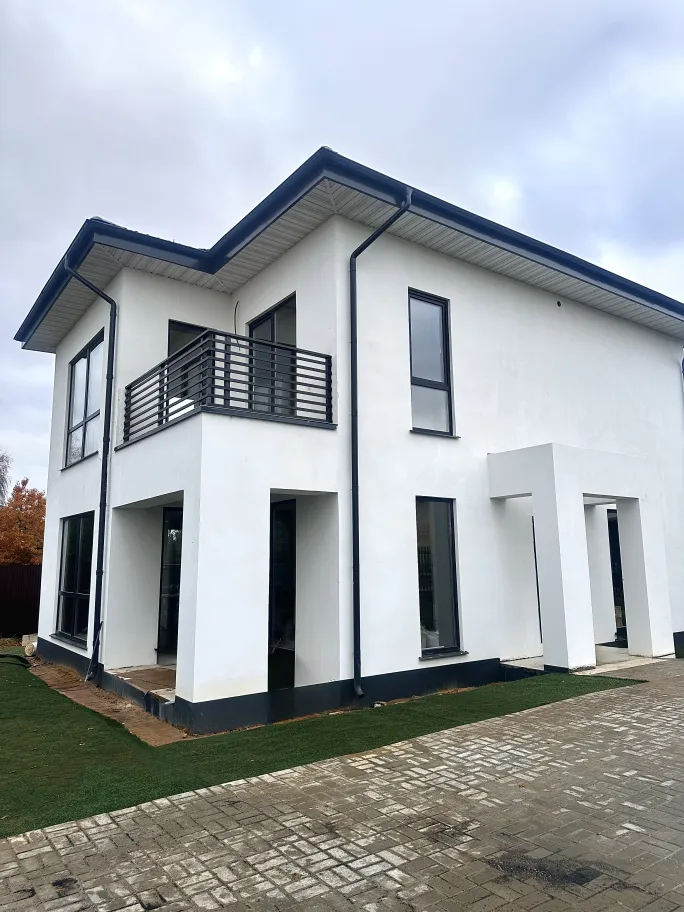 Д. Мостовское