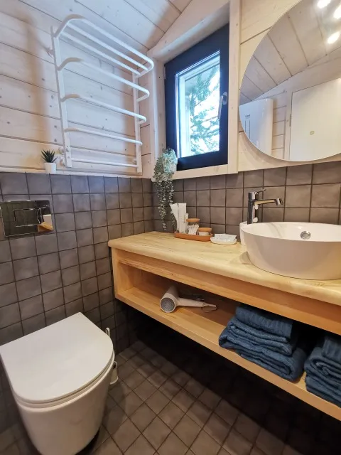 Дача в соснах фото 2