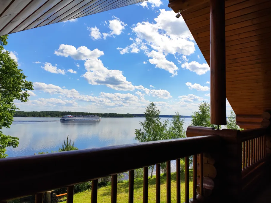 Дом на Волге