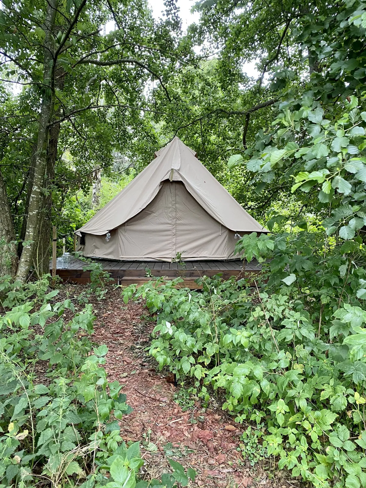 Efa - Шатер у залива