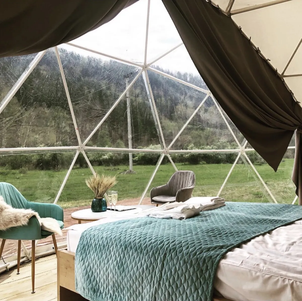 Эхо купольный отель в горах фото 4