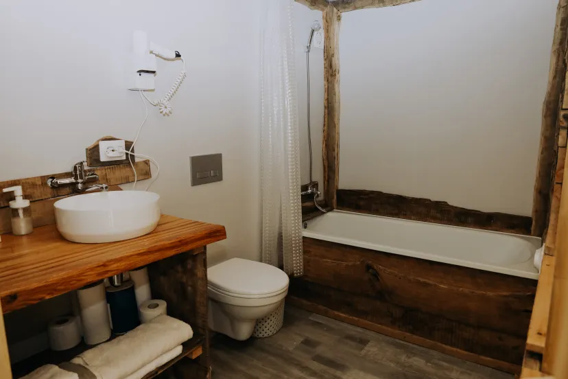 Глэмпинг Глэм В Потоке фото 3