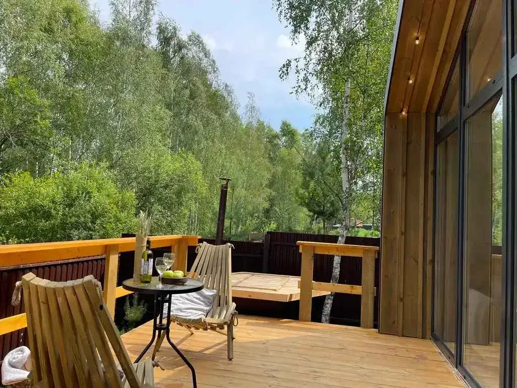 Дом с камином и сибирским чаном