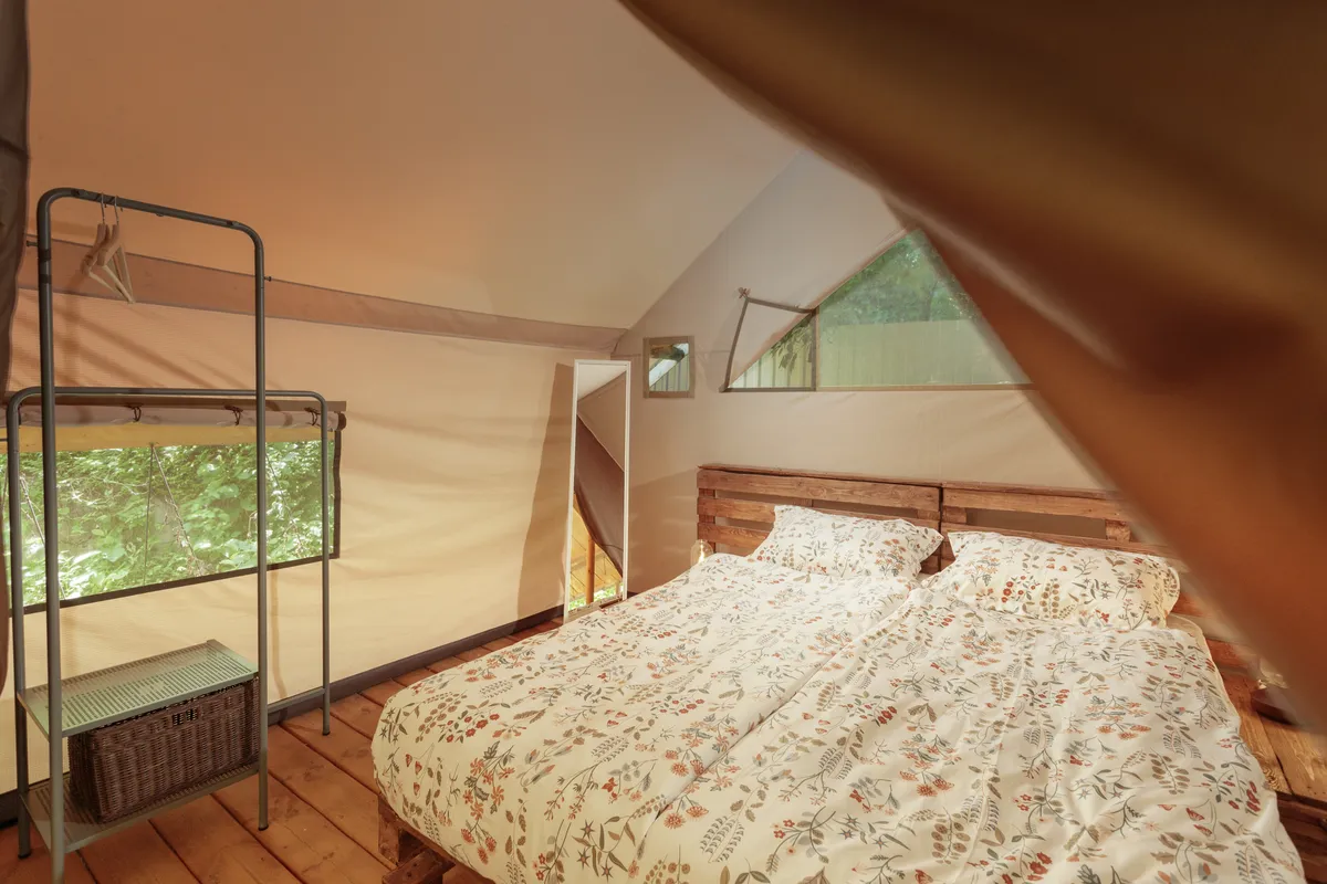 Глэмпинг LAVICON Древо фото 3