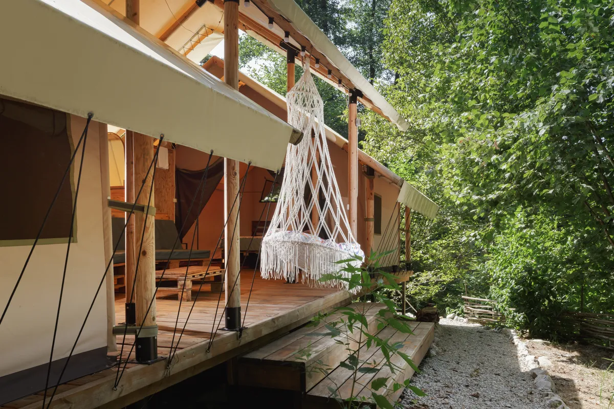 Глэмпинг LAVICON Древо фото 5