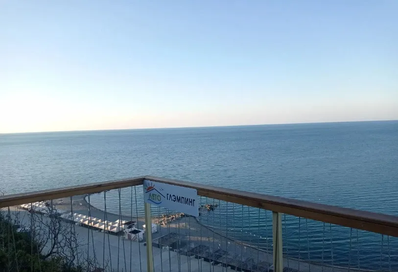 Глэмпинг Листья фото 5