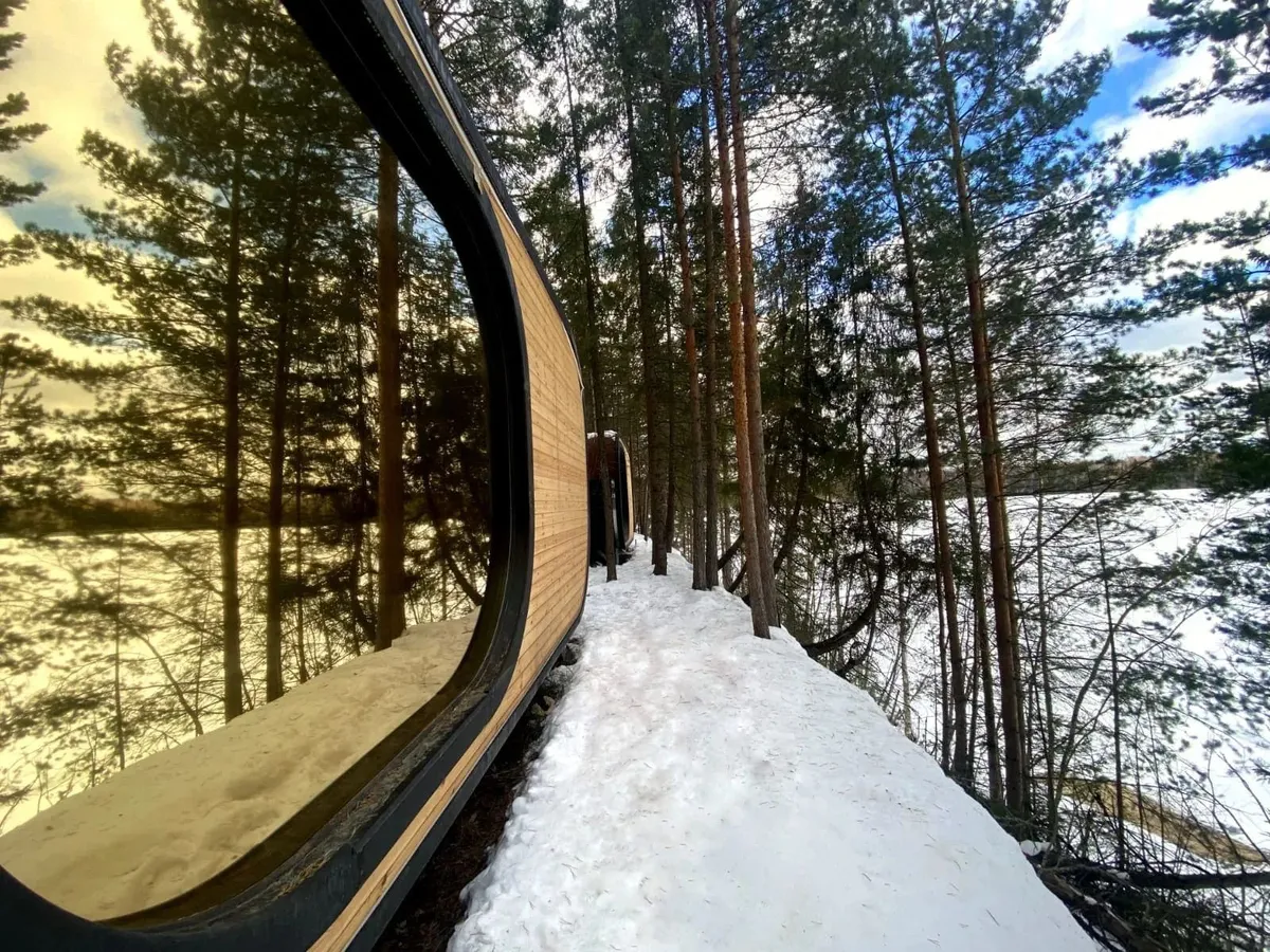 Дом с панорамным окном