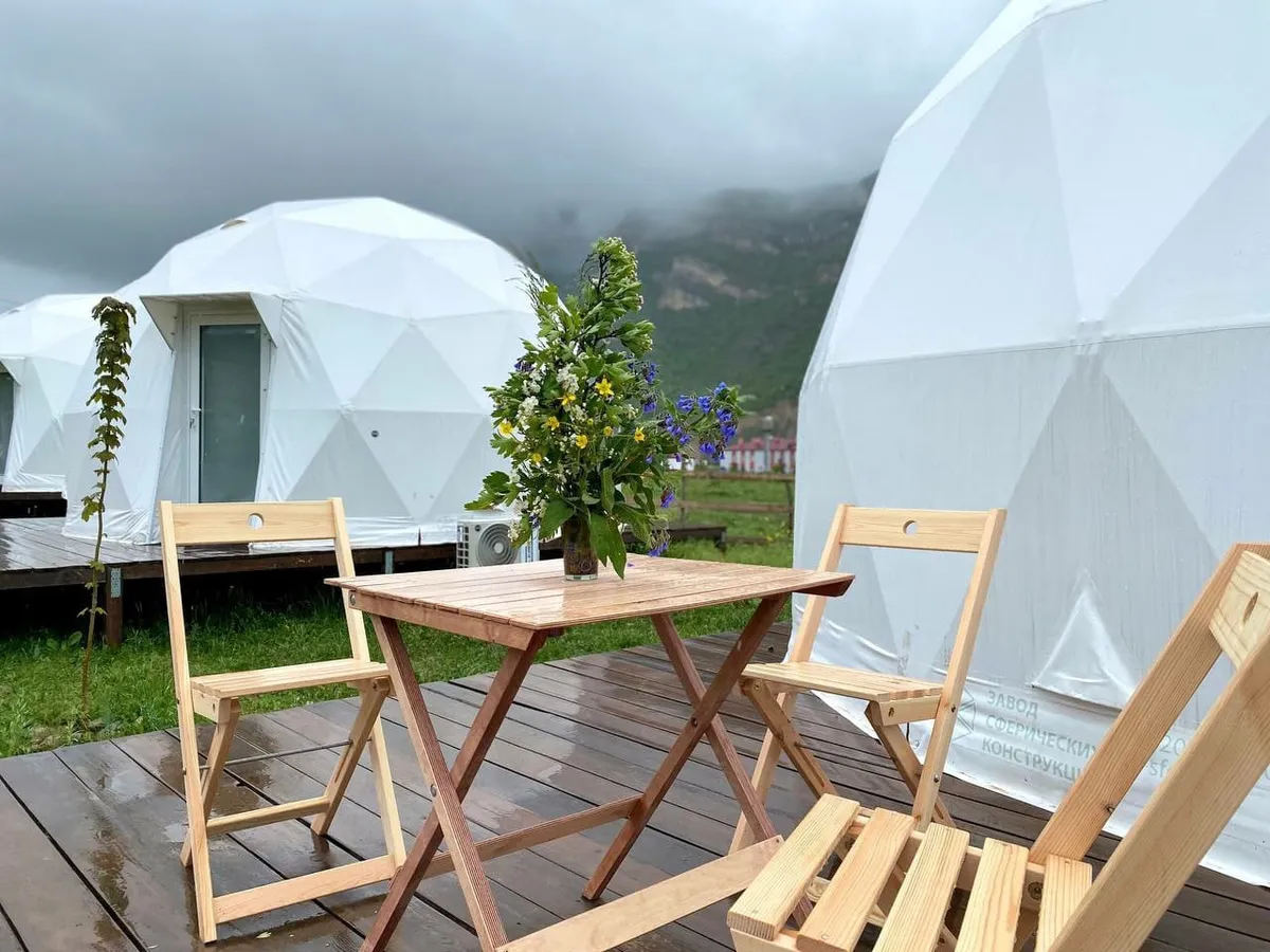Глэмпинг Утро в горах