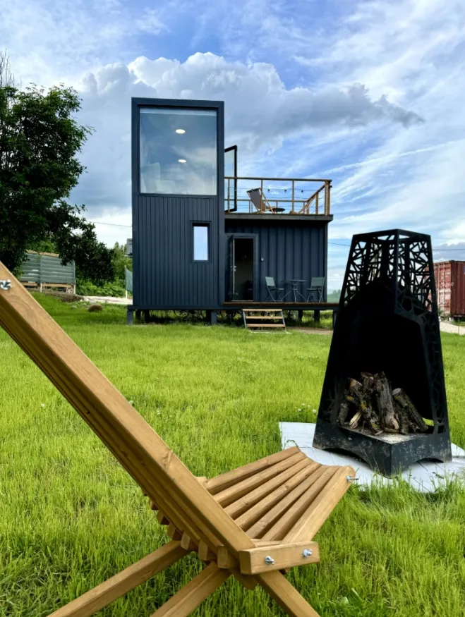 Глэмпинг В поле (The-Pole)