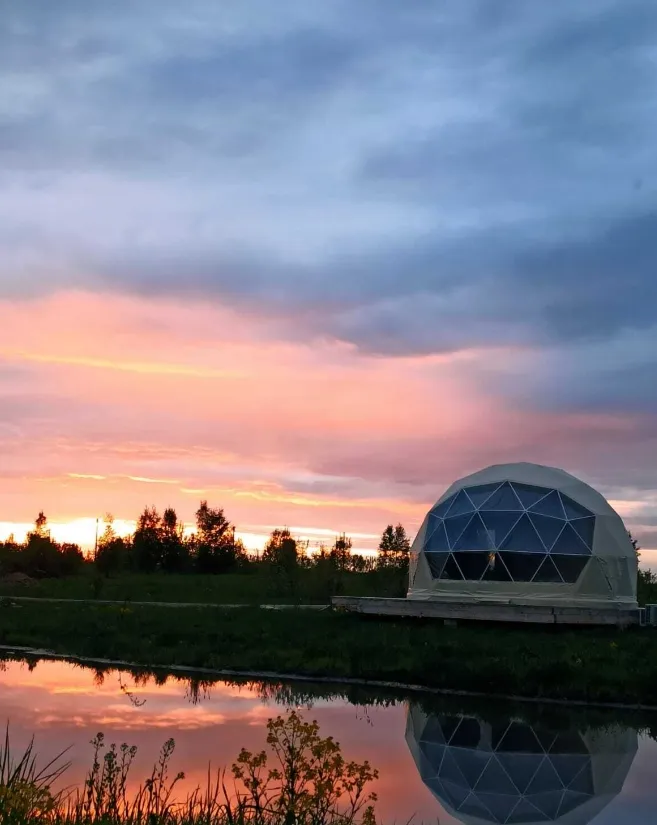 Ива (Iva) глэмпинг