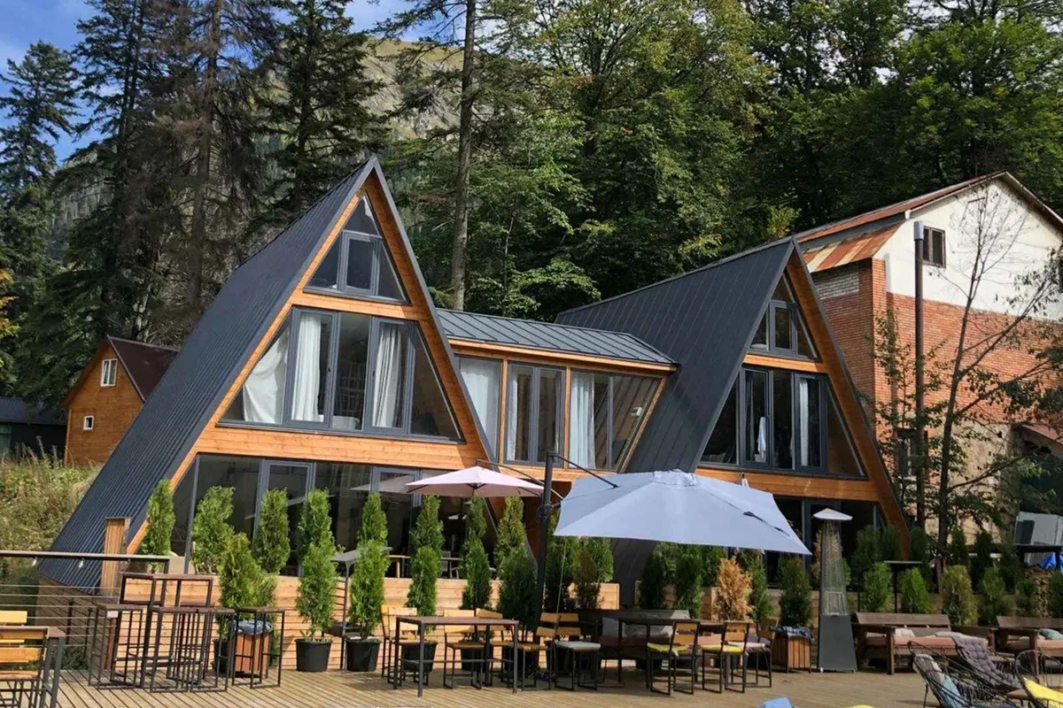 Дом-треугольник