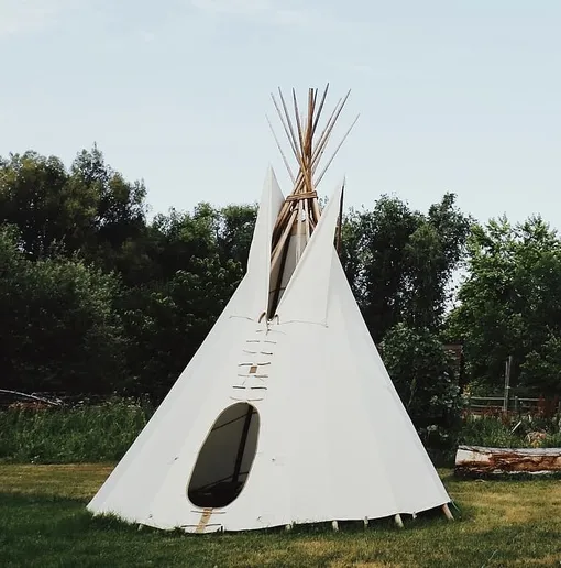 Кемпинг Молодость