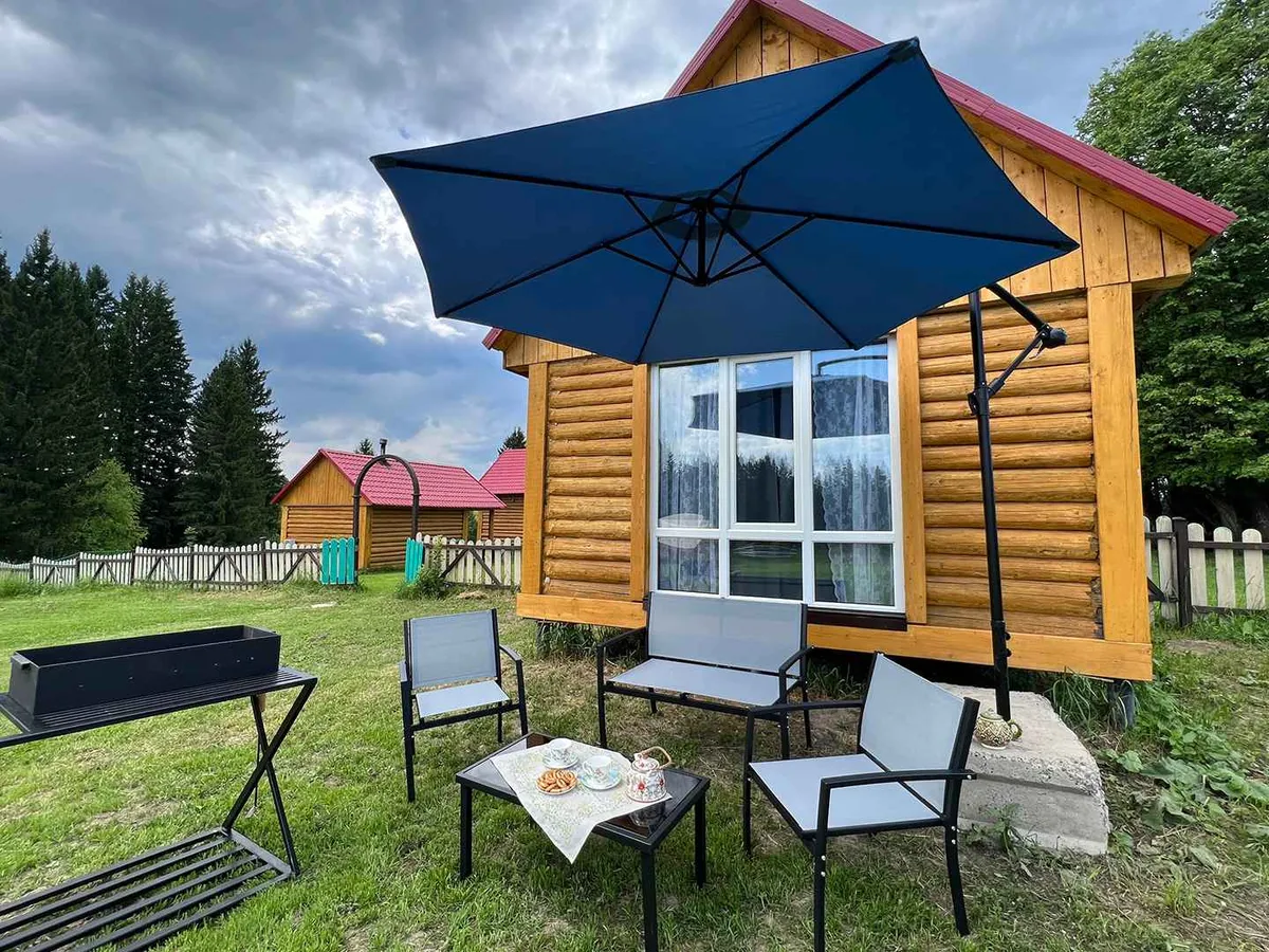 Дом бревенчатый