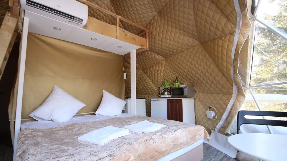 Lada Glamp (Ладаглэмп)