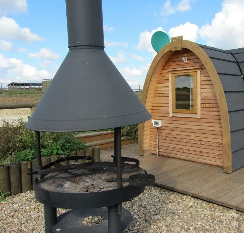 Львово Рыболовная база