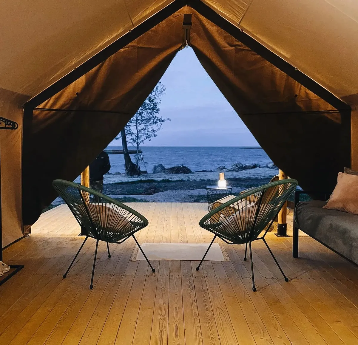 Шатер Люкс с видом на залив