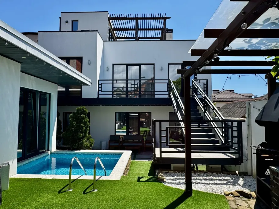 Nagiev home в центре Геленджика