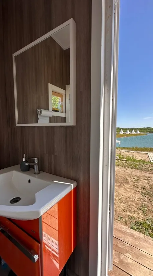 Ostrov Camp (Остров Кемп) фото 3