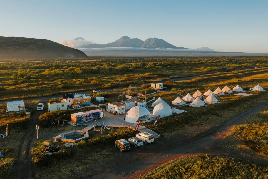 QUIKSILVER SURF CAMP