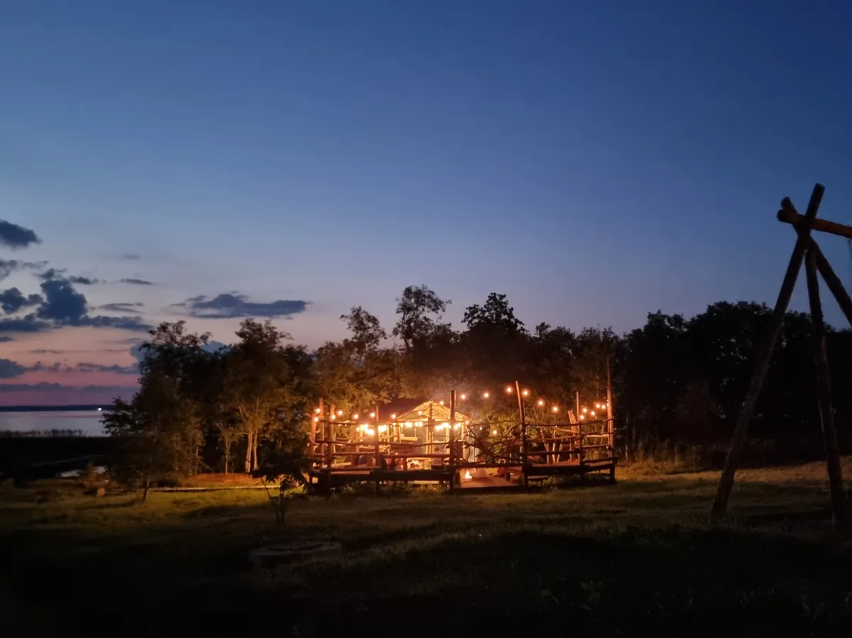 Старый Сиг Глэмпинг фото 5