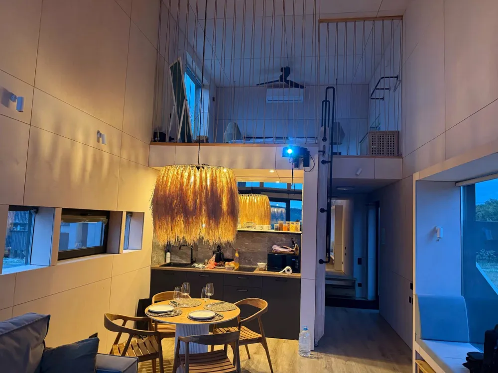 Уголок фото 3