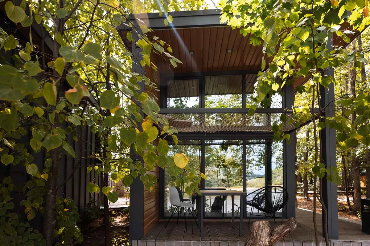 Бунгало на берегу залива