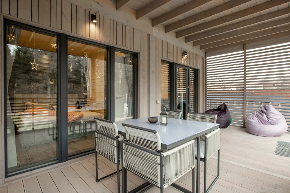 Уютный дом с панорамным видом на лес фото 4