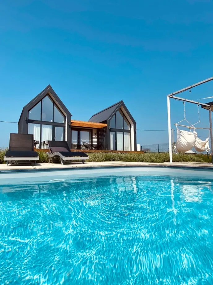 Villa Surf Dacha (Вилла Серф Дача)