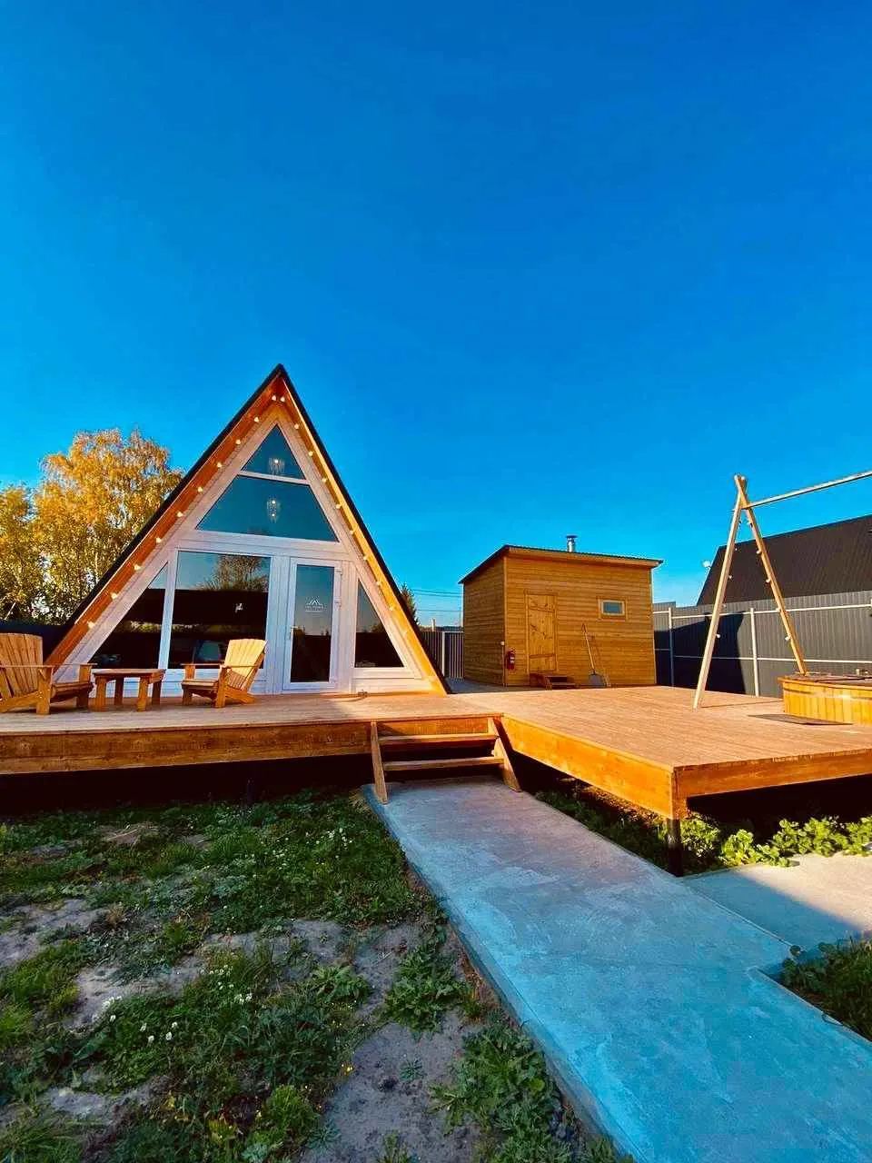 Белый домик