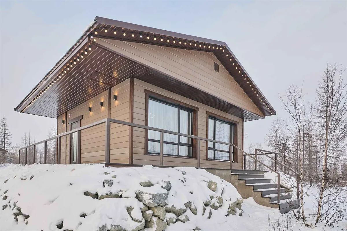 Дом с террасой Волк