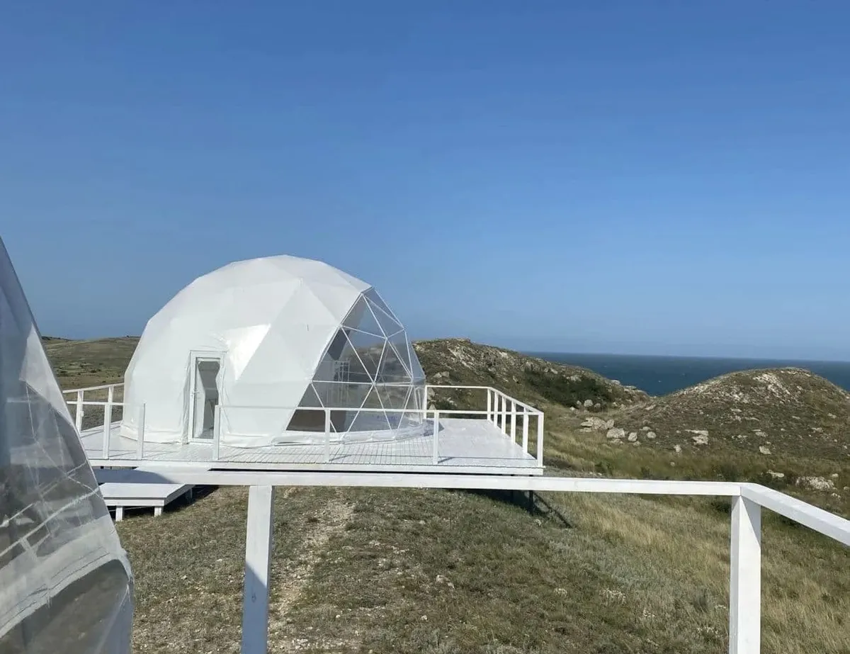 Эко-купол с видом на море